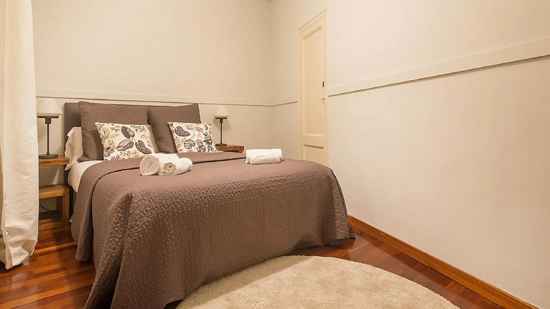 ברצלונה Apartamento 4 Dormitorios En Calle Balmes - You Stylish Apartments ספרד