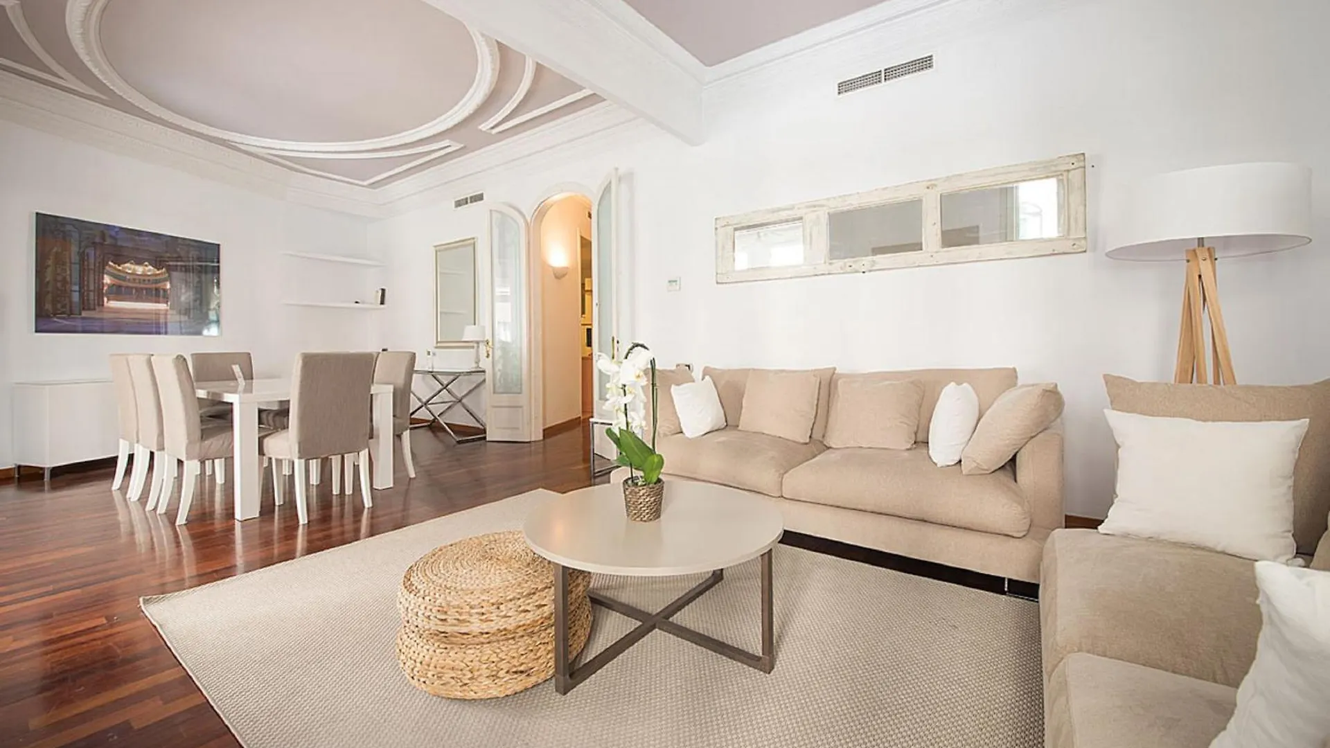 Apartamento 4 Dormitorios En Calle Balmes - You Stylish Apartments Barcelona Hiszpania